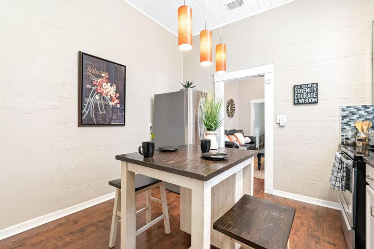 Charming And Historic Bungalow Near All Tampa Exterior foto